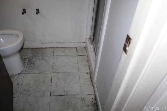 22213 N Springlake Rd, Hensley, AR 72065 - full bathroom featuring toilet and a shower