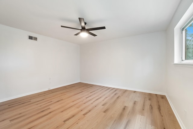1112 N Hughes St, Little Rock, AR 72007 - empty room with light wood-style flooring and ceiling fan
