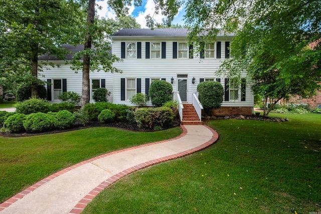 14220 Longtree Dr, Little Rock, AR 72212 - colonial inspired home with a front lawn