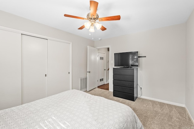 7002 Amherst Dr, Little Rock, AR 72205 - bedroom featuring carpet flooring, a closet, and ceiling fan