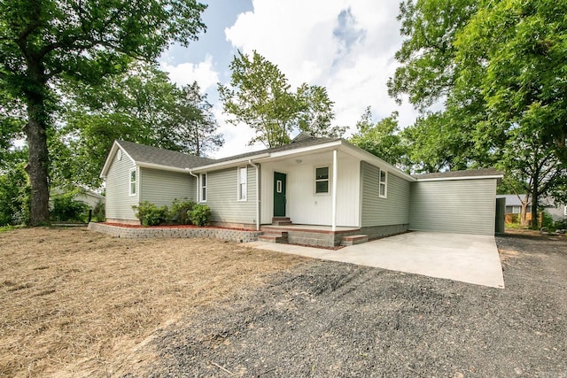 1550 E Main St, Austin, AR 72007 - view of front facade featuring gravel driveway
