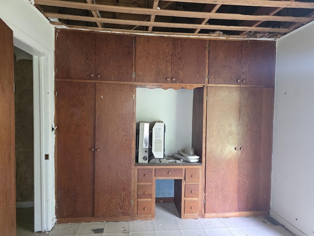 499 Polk Rd Unit 125, Mena, AR 71953 - view of closet