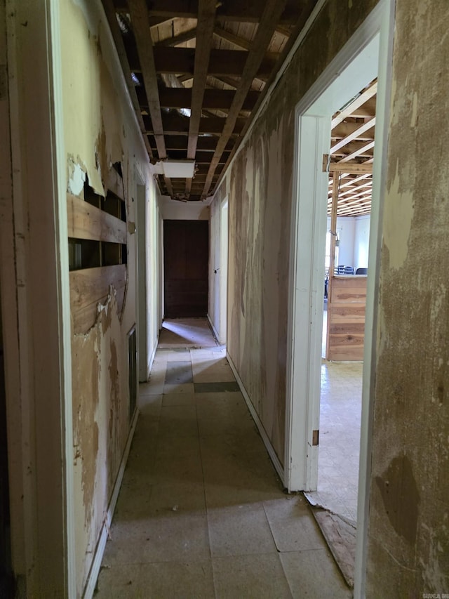 499 Polk Rd Unit 125, Mena, AR 71953 - view of hallway