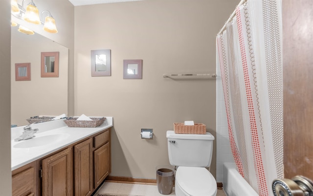 5 Torre Del Mar Way, Hot Springs Village, AR 71909 - bathroom featuring vanity and shower / tub combo with curtain