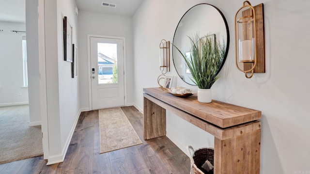 3416 Hank Dr, Jonesboro, AR 72404 - entryway featuring wood finished floors and baseboards