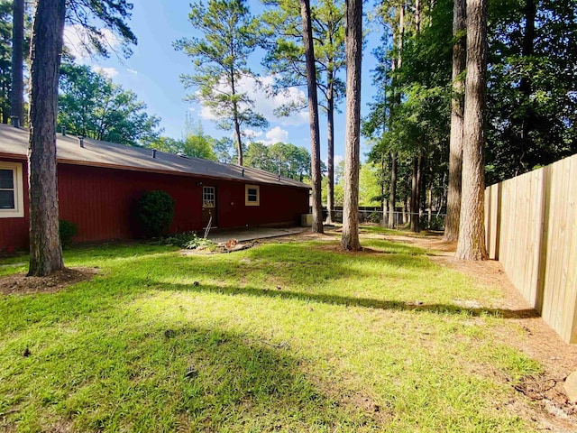 779 Brenda St, Camden, AR 71701 - view of yard