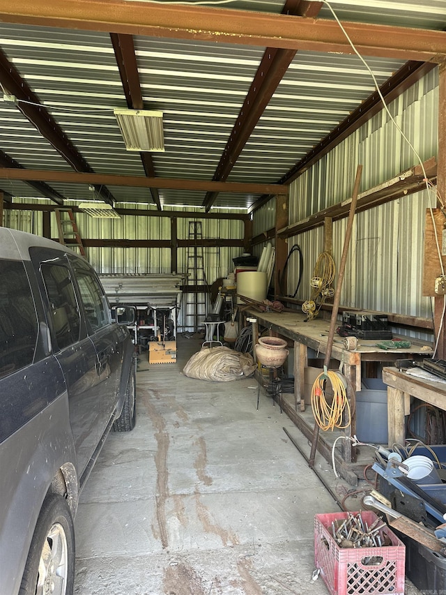 14400 Pikewood Dr, Alexander, AR 72002 - view of garage
