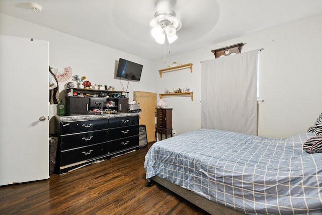 100 E Scenic Dr, North Little Rock, AR 72118 - bedroom with wood finished floors and ceiling fan