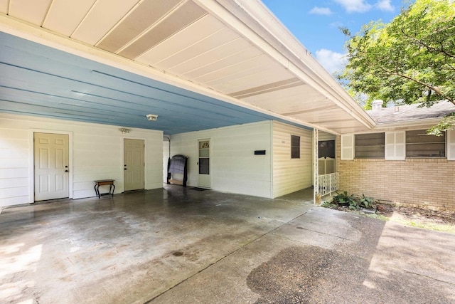 100 E Scenic Dr, North Little Rock, AR 72118 - garage with a carport