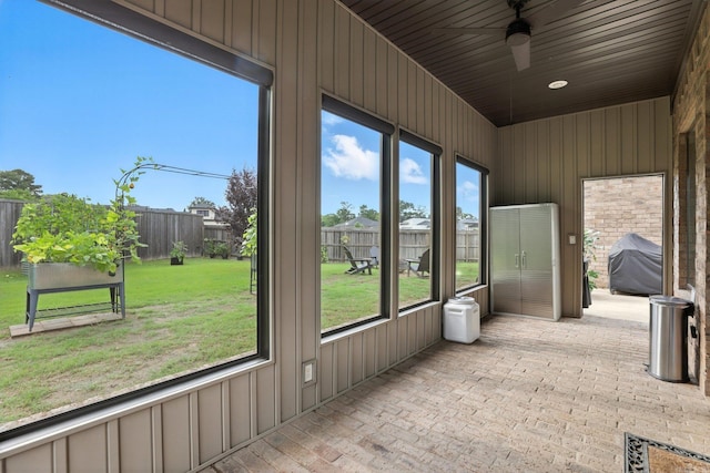 6756 Hilo St, Benton, AR 72019 - unfurnished sunroom with ceiling fan