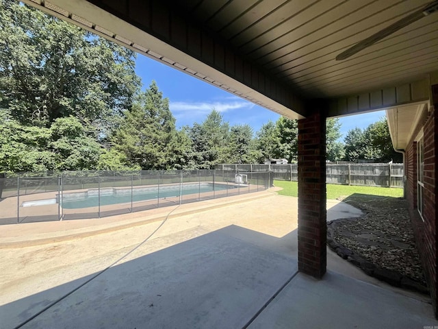 24 Tradewinds Dr, Cabot, AR 72023 - fenced backyard with a patio area