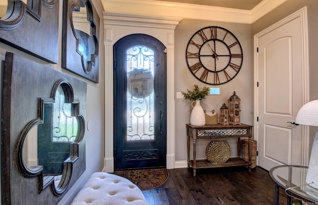 7517 Garden Way, Sherwood, AR 72120 - entryway featuring dark wood-style floors and crown molding