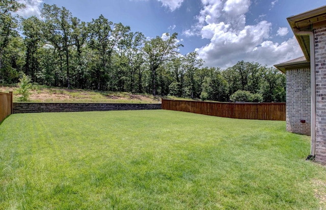 7517 Garden Way, Sherwood, AR 72120 - view of yard