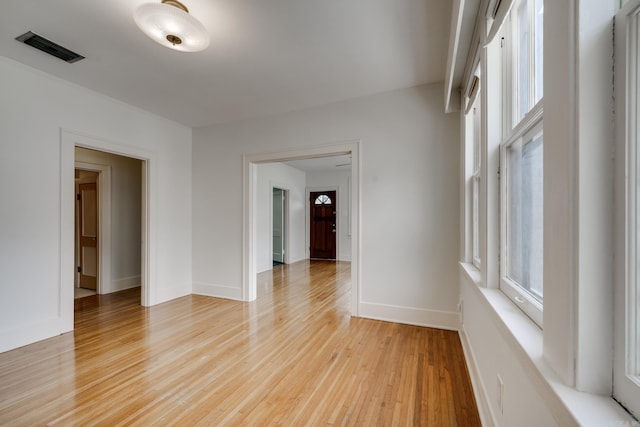 205 S Martin St, Little Rock, AR 72205 - unfurnished room featuring light wood-type flooring and baseboards