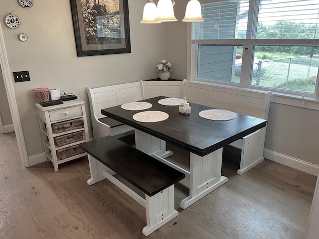 758 Barren Fork Rd, Mount Pleasant, AR 72561 - dining area with light wood-style floors and baseboards