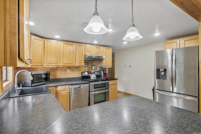 391 Bloodworth Rd, Searcy, AR 72143 - kitchen featuring appliances with stainless steel finishes, under cabinet range hood, light brown cabinets, and recessed lighting