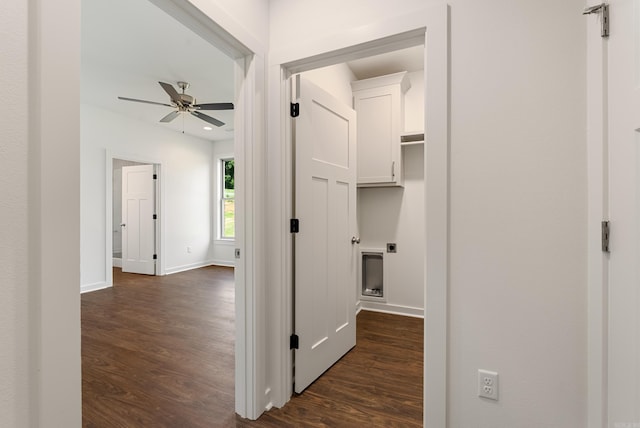 85 Lewis Loop, Greenbrier, AR 72058 - corridor featuring dark wood-style floors