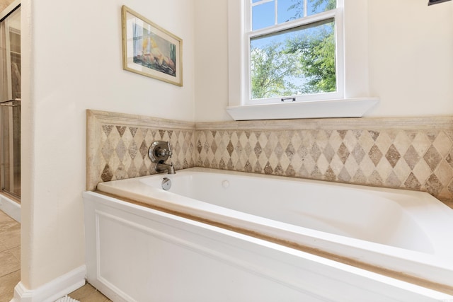 120 Crystal Ct, Little Rock, AR 72205 - bathroom with a bath