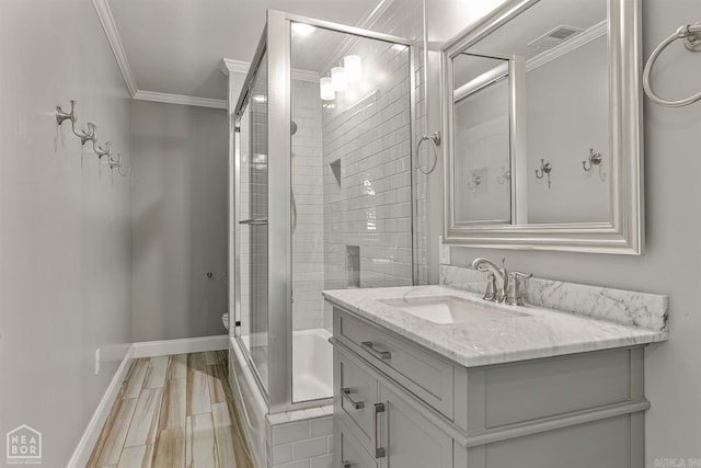 5510 Crowleys Ridge Rd, Jonesboro, AR 72404 - full bath featuring vanity, crown molding, and bathing tub / shower combination