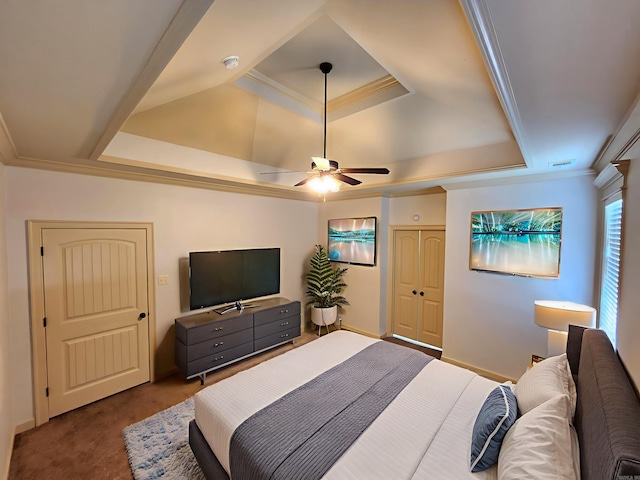 140 Bentley Cir, Little Rock, AR 72210 - bedroom featuring a raised ceiling, crown molding, carpet, and ceiling fan
