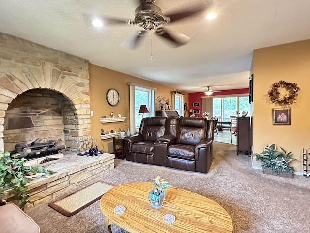 67 Powhatan Dr, Cherokee Village, AR 72529 - carpeted living area featuring a ceiling fan