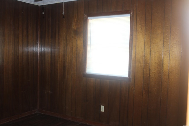 4406 W 16th Ave, Pine Bluff, AR 71603 - unfurnished room with wooden walls