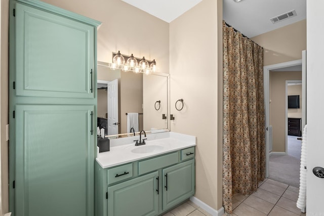 18 Calumet Rd, Little Rock, AR 72223 - bathroom featuring vanity, tile patterned flooring, and curtained shower