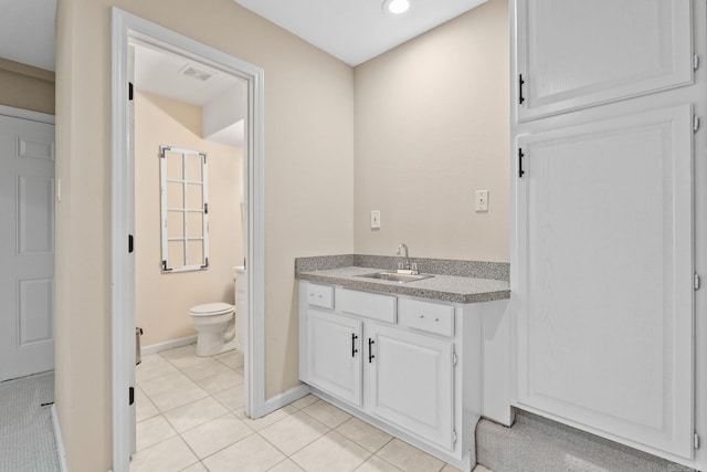 18 Calumet Rd, Little Rock, AR 72223 - bathroom featuring vanity and tile patterned floors