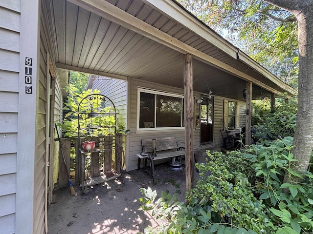 9105 Sunset Ln, Little Rock, AR 72209 - view of side of home