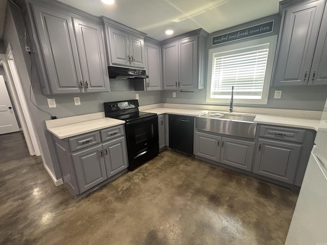 225 Donnie Holt Rd, Mcrae, AR 72102 - kitchen with black appliances, gray cabinets, under cabinet range hood, light countertops, and recessed lighting