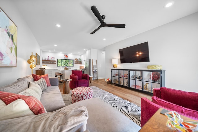 1113 Twin Points Rd, Hot Springs, AR 71913 - living area featuring light wood-type flooring, recessed lighting, and a ceiling fan