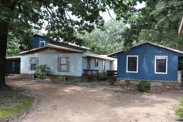 196 Stone Mountain Rd, Vilonia, AR 72032 - view of bungalow-style house
