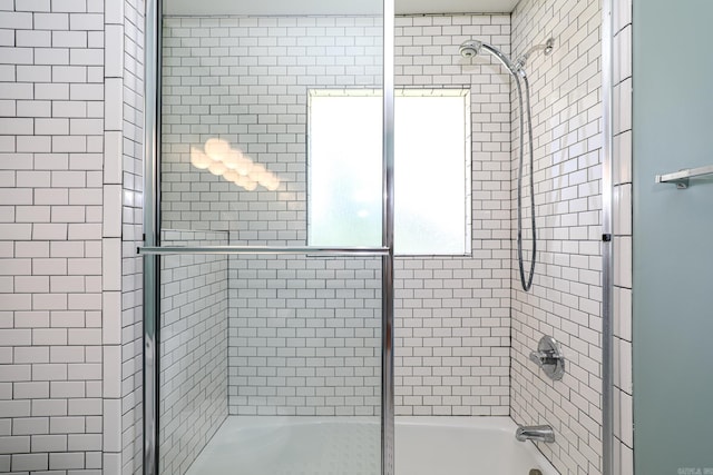 1913 Topf Rd, North Little Rock, AR 72116 - bathroom featuring combined bath / shower with glass door
