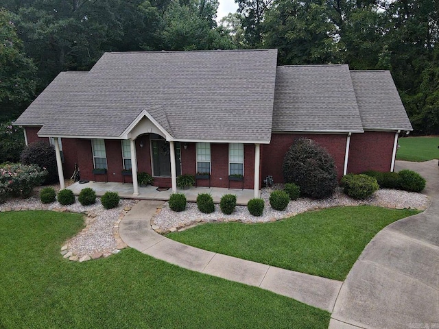3 Timber Ridge Cir, Arkadelphia, AR 71923 - ranch-style house featuring covered porch, a front lawn, and a shingled roof