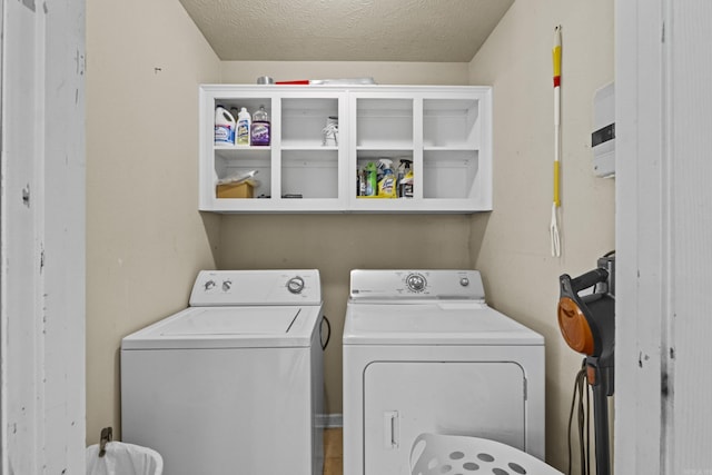 19 Mustang, Cabot, AR 72023 - laundry area with washer and clothes dryer