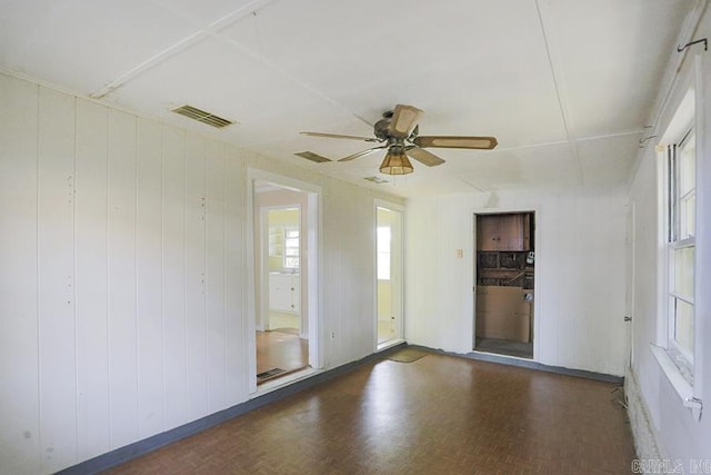 1810 N Mississippi, Little Rock, AR 72227 - unfurnished room featuring a ceiling fan
