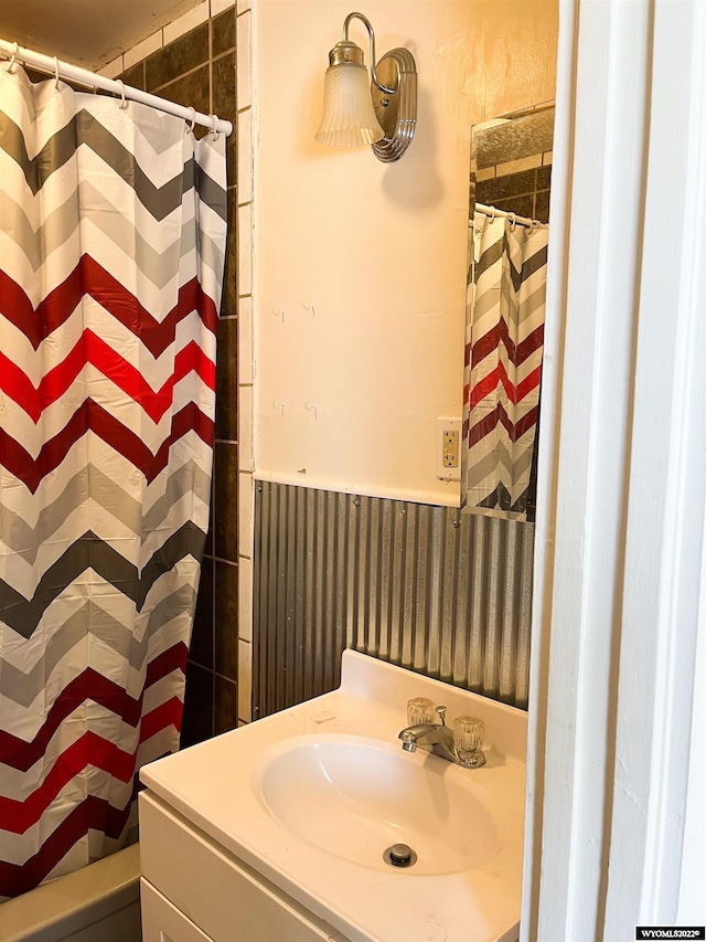 bathroom with large vanity