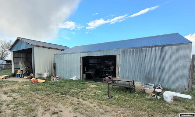 view of outbuilding