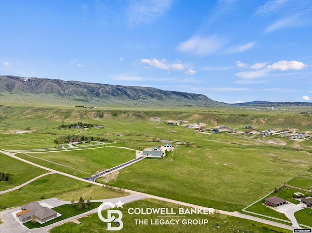 bird's eye view with a mountain view