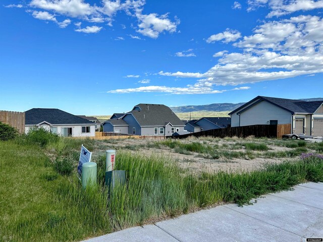 Listing photo 2 for 1061 River Heights Dr, Mills WY 82604