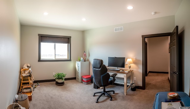 carpeted home office with visible vents, recessed lighting, and baseboards