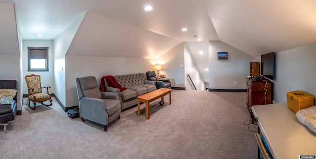 living room featuring lofted ceiling, recessed lighting, baseboards, and light carpet