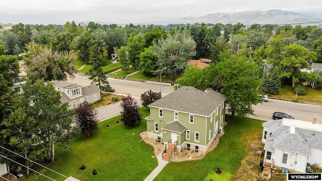 bird's eye view with a mountain view