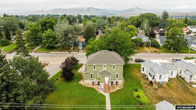 bird's eye view featuring a mountain view