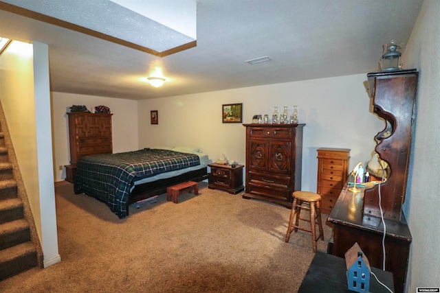 view of carpeted bedroom