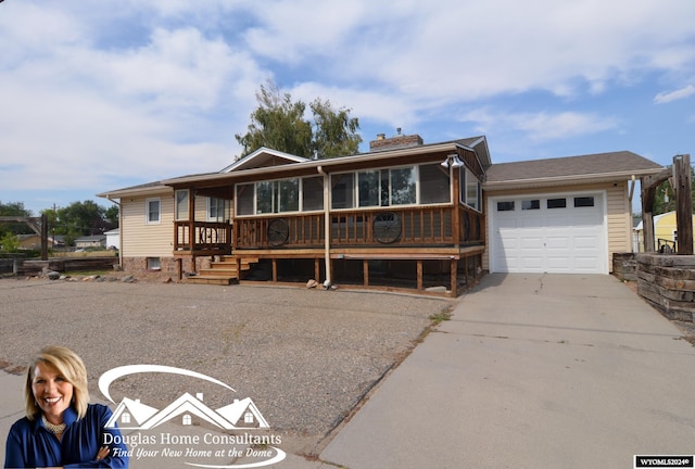 view of front of house featuring a garage