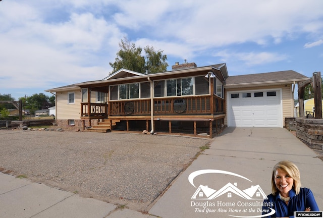 view of front of home featuring a garage