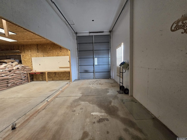 43 Red Cliff Dr, Lander, WY 82520 - view of garage