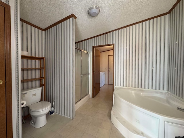 bathroom featuring crown molding, plus walk in shower, a textured ceiling, and toilet