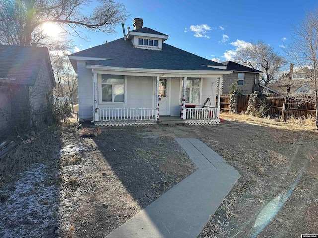 bungalow-style house featuring covered porch